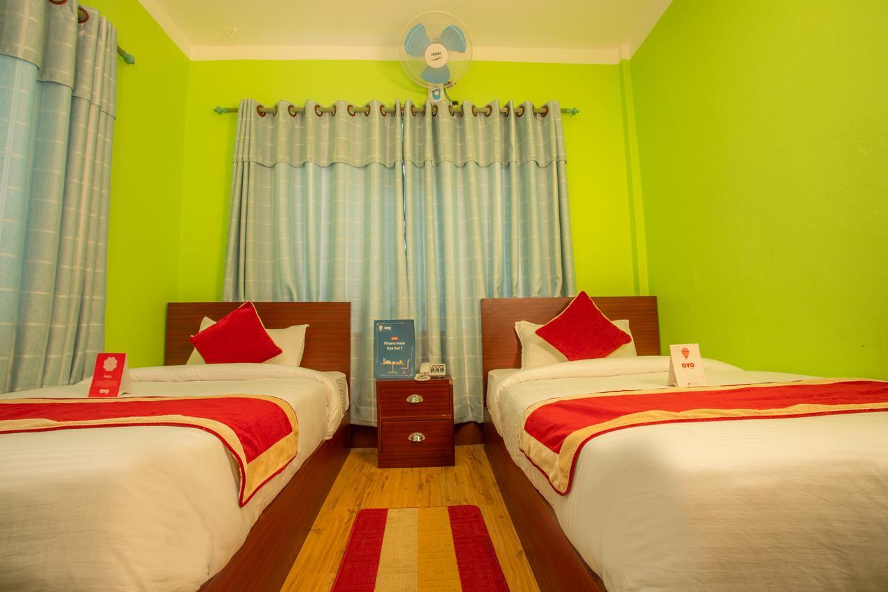 Oyo 146 Somewhere Hotel & Resturant Katmandu Dış mekan fotoğraf