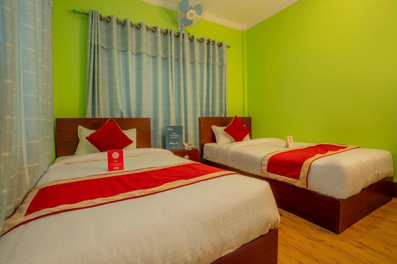 Oyo 146 Somewhere Hotel & Resturant Katmandu Dış mekan fotoğraf