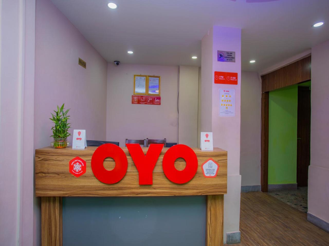 Oyo 146 Somewhere Hotel & Resturant Katmandu Dış mekan fotoğraf