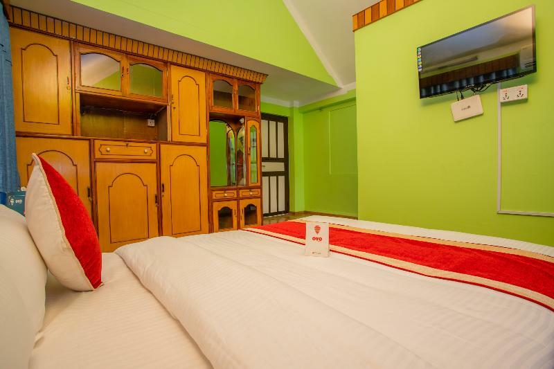 Oyo 146 Somewhere Hotel & Resturant Katmandu Dış mekan fotoğraf
