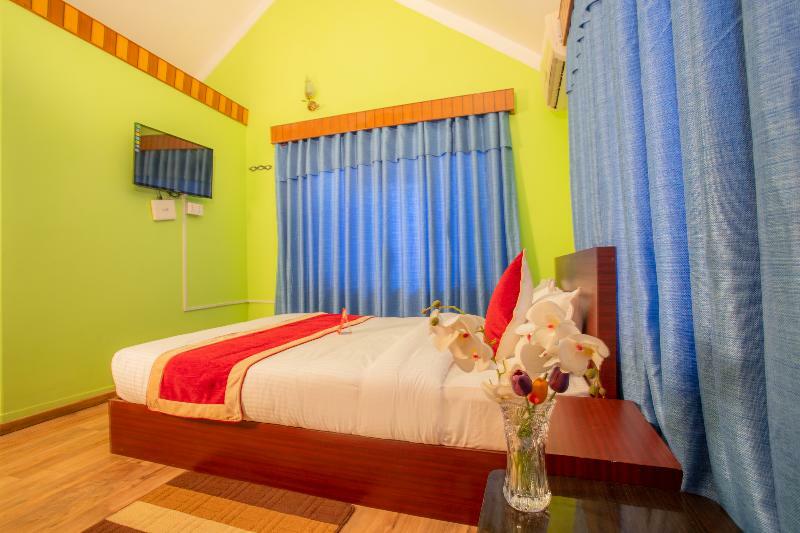 Oyo 146 Somewhere Hotel & Resturant Katmandu Dış mekan fotoğraf
